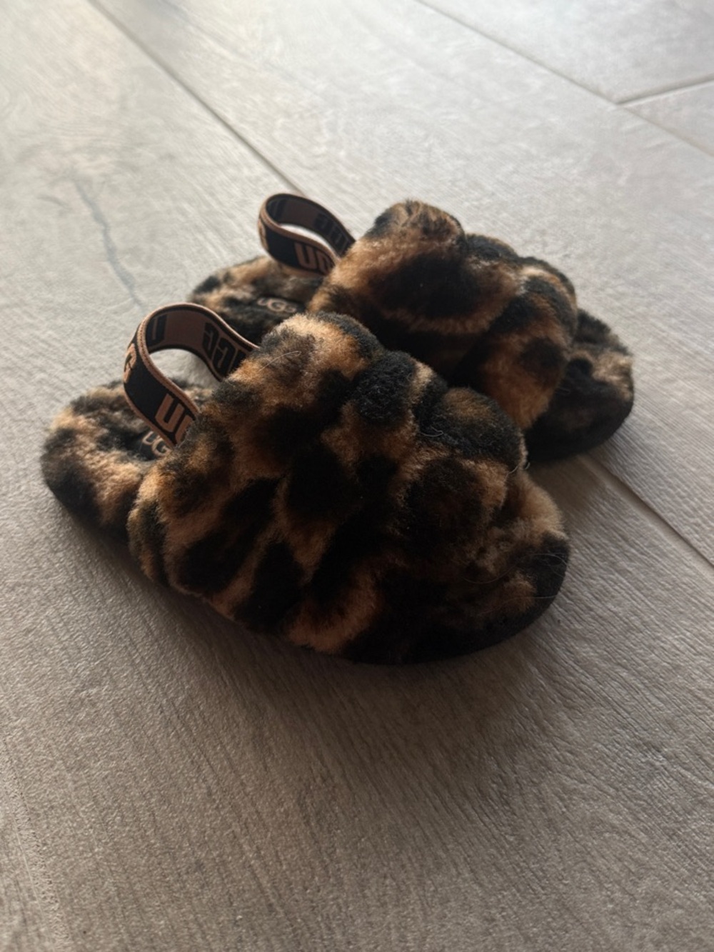 UGG Kids Fluff Yea Slippers Leopard Print